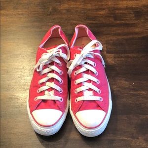 Converse Hot Pink Low-Tops, Size 7.5